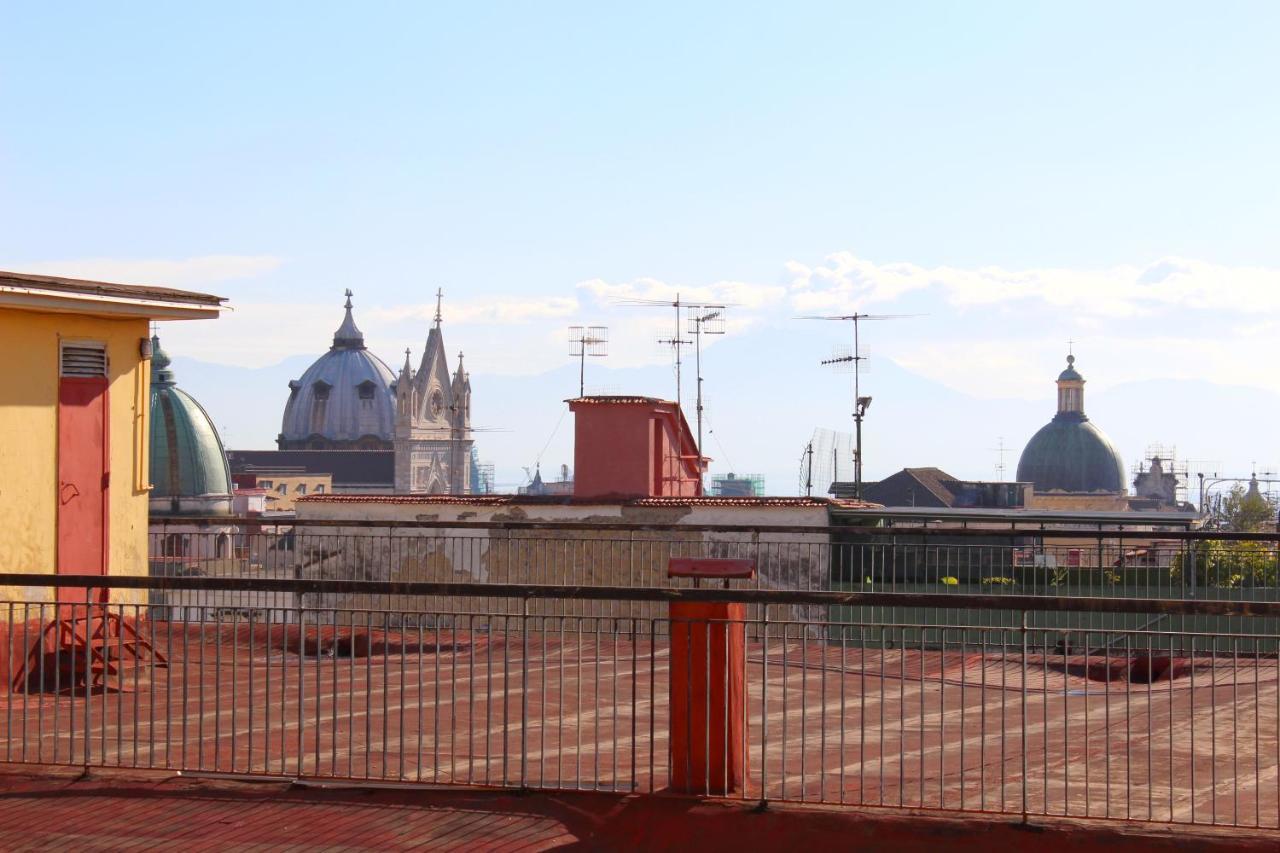 B&B Le Stelle Del Museo Napoli Eksteriør bilde